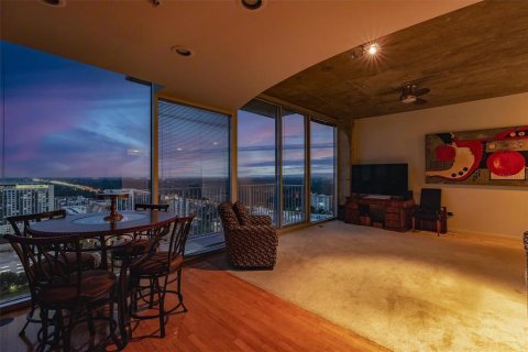 Condominio en alquiler en Orlando, Florida, 1 dormitorio, 79.34 m2 № 1911708 - foto 5