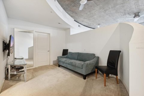 Condominio en alquiler en Orlando, Florida, 1 dormitorio, 79.34 m2 № 1911708 - foto 8