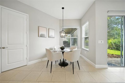Casa en venta en Wesley Chapel, Florida, 5 dormitorios, 380.34 m2 № 1909503 - foto 15