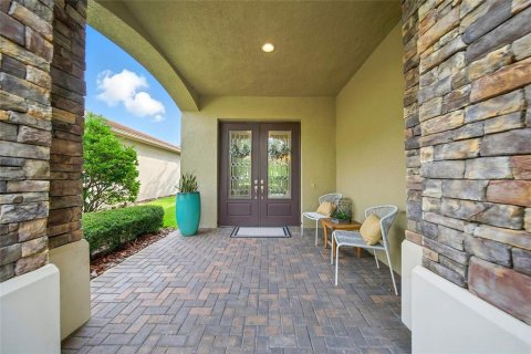 Casa en venta en Wesley Chapel, Florida, 5 dormitorios, 380.34 m2 № 1909503 - foto 4
