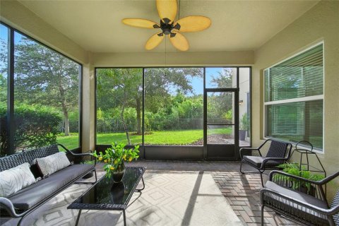Casa en venta en Wesley Chapel, Florida, 5 dormitorios, 380.34 m2 № 1909503 - foto 10
