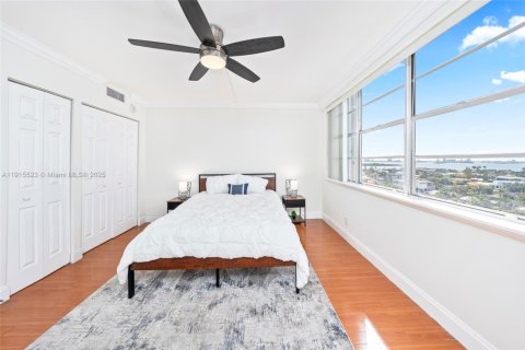 Купить кондоминиум в Норт-Майами, Флорида 2 спальни, 110.37м2, № 1971001 - фото 17
