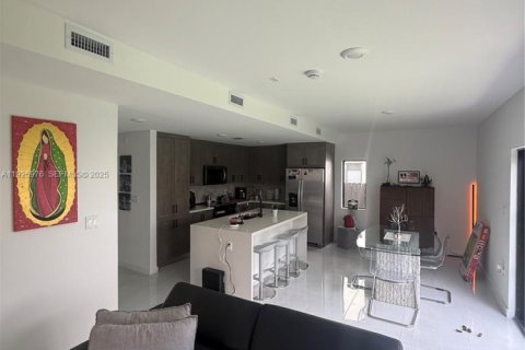 Снять в аренду виллу или дом в Флорида-Сити, Флорида 5 спален, 168.15м2, № 1986172 - фото 23