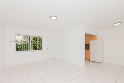 Appartement à louer à Miami, Floride: 1 chambre, 64.2 m2 № 2082260 - photo 4