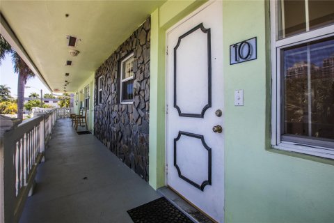 Appartement à louer à Miami, Floride: 1 chambre, 64.2 m2 № 2082260 - photo 12