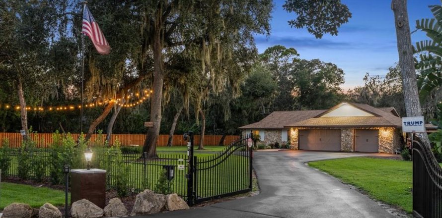 Casa en Port Orange, Florida 3 dormitorios, 212.19 m2 № 1825289