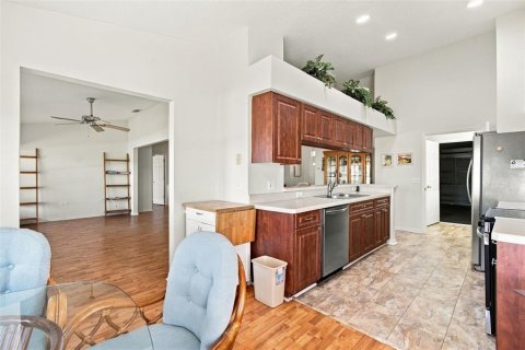 Villa ou maison à vendre à Hudson, Floride: 2 chambres, 173.54 m2 № 2416379 - photo 12