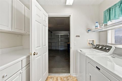 Villa ou maison à vendre à Hudson, Floride: 2 chambres, 173.54 m2 № 2416379 - photo 16