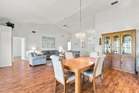 Villa ou maison à vendre à Hudson, Floride: 2 chambres, 173.54 m2 № 2416379 - photo 7