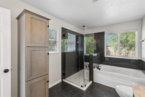 Villa ou maison à vendre à Orlando, Floride: 4 chambres, 265.7 m2 № 2150438 - photo 29