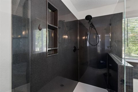 Villa ou maison à vendre à Orlando, Floride: 4 chambres, 265.7 m2 № 2150438 - photo 30
