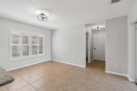 Villa ou maison à vendre à Orlando, Floride: 4 chambres, 265.7 m2 № 2150438 - photo 23