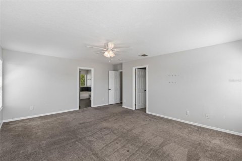 Villa ou maison à vendre à Orlando, Floride: 4 chambres, 265.7 m2 № 2150438 - photo 25