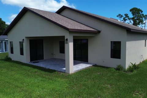 Casa en venta en Rotonda, Florida, 3 dormitorios, 147.71 m2 № 1919651 - foto 2