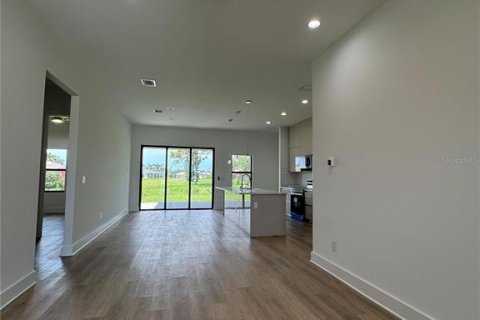 Casa en venta en Rotonda, Florida, 3 dormitorios, 147.71 m2 № 1919651 - foto 8