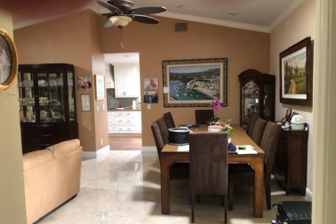 Casa en alquiler en Boca Raton, Florida, 3 dormitorios, 180.51 m2 № 2192657 - foto 3