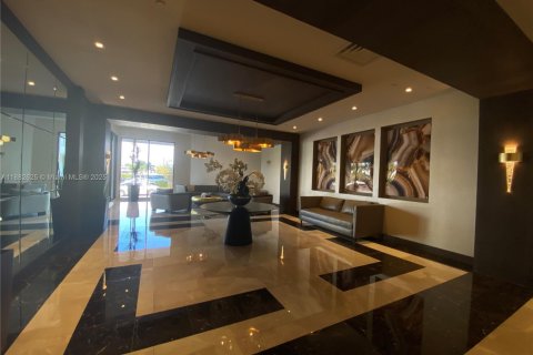 Снять в аренду кондоминиум в Авентура, Флорида 2 спальни, 105.82м2, № 1981751 - фото 25