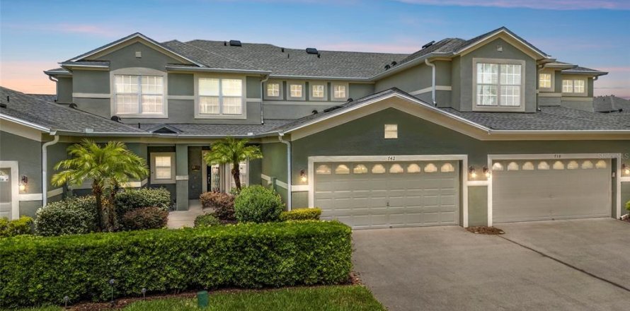 Townhouse in Lake Mary, Florida 3 bedrooms, 177.81 sq.m. № 1824637