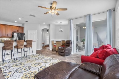 Townhouse in Lake Mary, Florida 3 bedrooms, 177.81 sq.m. № 1824637 - photo 12