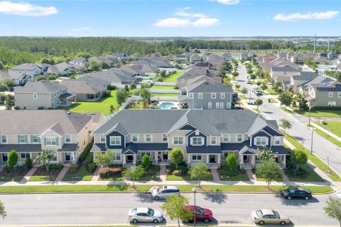 Townhouse in Orlando, Florida 3 bedrooms, 156.08 sq.m. № 2205469 - photo 24