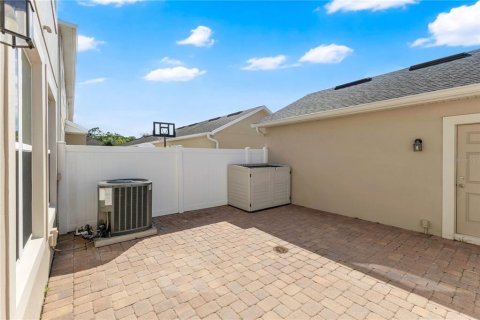 Townhouse in Orlando, Florida 3 bedrooms, 156.08 sq.m. № 2205469 - photo 17