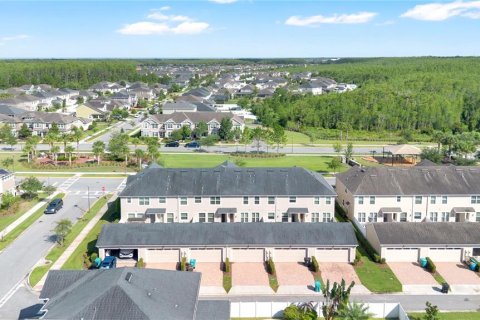 Townhouse in Orlando, Florida 3 bedrooms, 156.08 sq.m. № 2205469 - photo 25