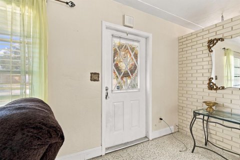 Villa ou maison à vendre à Saint Petersburg, Floride: 2 chambres, 87.7 m2 № 2433663 - photo 6