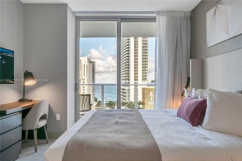 Copropriété à vendre à Hollywood, Floride: 2 chambres, 96.99 m2 № 1933869 - photo 8