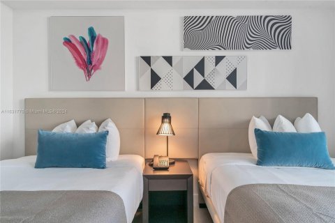 Copropriété à vendre à Hollywood, Floride: 2 chambres, 96.99 m2 № 1933869 - photo 12