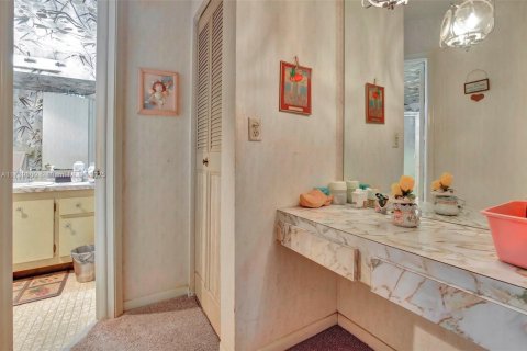 Condominio en venta en Lauderhill, Florida, 1 dormitorio, 97.27 m2 № 1693199 - foto 21