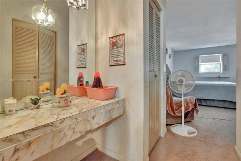 Condominio en venta en Lauderhill, Florida, 1 dormitorio, 97.27 m2 № 1693199 - foto 22