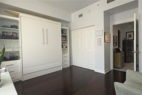 Condo in Aventura, Florida, 2 bedrooms  № 1955778 - photo 10