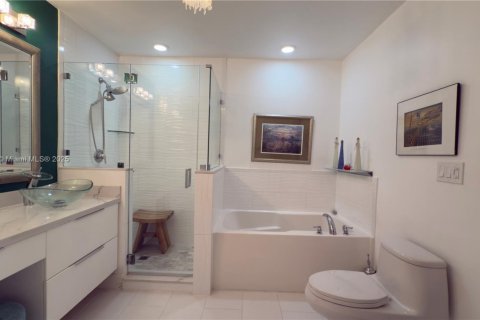 Condo in Aventura, Florida, 2 bedrooms  № 1955778 - photo 7