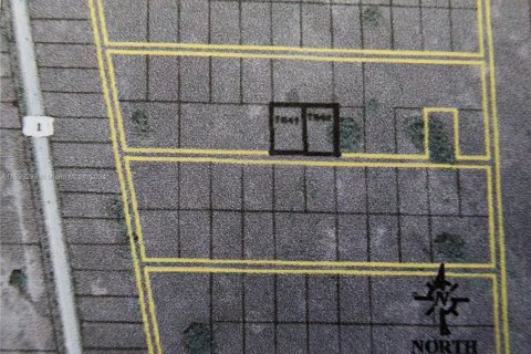 Land in Homestead, Florida № 2022420