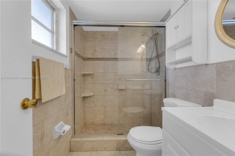 Купить кондоминиум в Холливуд, Флорида 1 спальня, 73.02м2, № 1930477 - фото 8