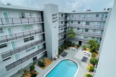 Купить кондоминиум в Холливуд, Флорида 1 спальня, 73.02м2, № 1930477 - фото 14