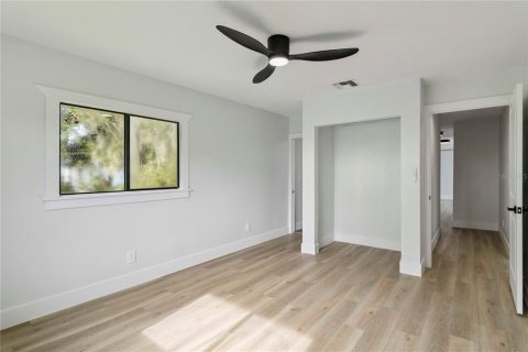 Casa en venta en Bradenton, Florida, 4 dormitorios, 209.96 m2 № 1833332 - foto 26