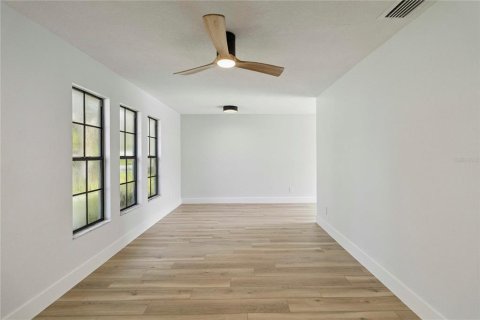 Casa en venta en Bradenton, Florida, 4 dormitorios, 209.96 m2 № 1833332 - foto 8