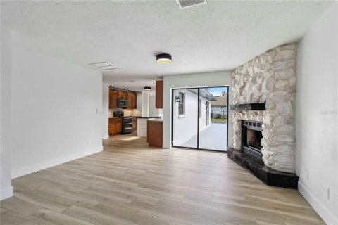 Casa en venta en Bradenton, Florida, 4 dormitorios, 209.96 m2 № 1833332 - foto 17