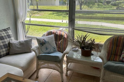 Condo à Lauderdale Lakes, Floride, 2 chambres  № 2090174