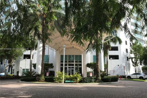 Copropriété à louer à North Bay Village, Floride: 2 chambres, 116.22 m2 № 2046327 - photo 26