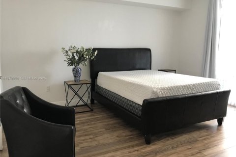 Copropriété à louer à North Bay Village, Floride: 2 chambres, 116.22 m2 № 2046327 - photo 12