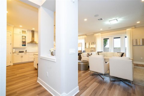 House in Winter Garden, Florida 4 bedrooms, 272.67 sq.m. № 2097495 - photo 23