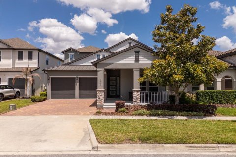 House in Winter Garden, Florida 4 bedrooms, 272.67 sq.m. № 2097495 - photo 5