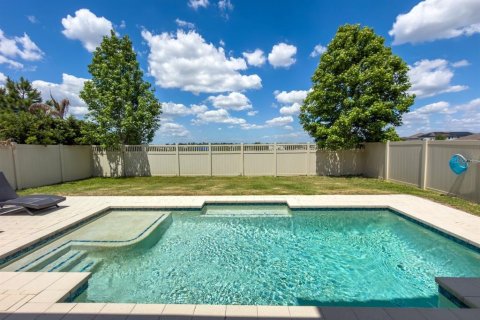 House in Winter Garden, Florida 4 bedrooms, 272.67 sq.m. № 2097495 - photo 4