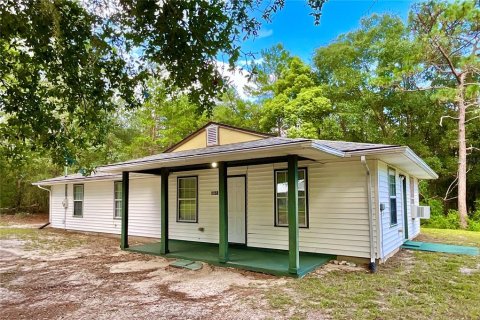 Casa en Florahome, Florida 4 dormitorios, 120.4 m2 № 2345262