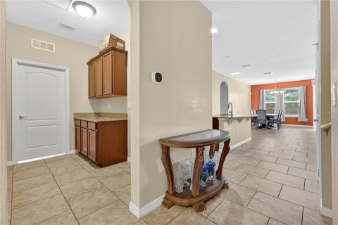 Casa en venta en Kissimmee, Florida, 4 dormitorios, 221.29 m2 № 1908100 - foto 3