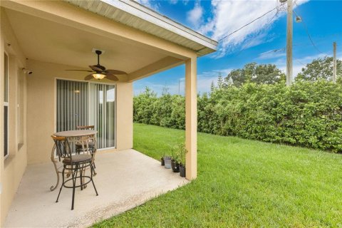 Casa en venta en Kissimmee, Florida, 4 dormitorios, 221.29 m2 № 1908100 - foto 24