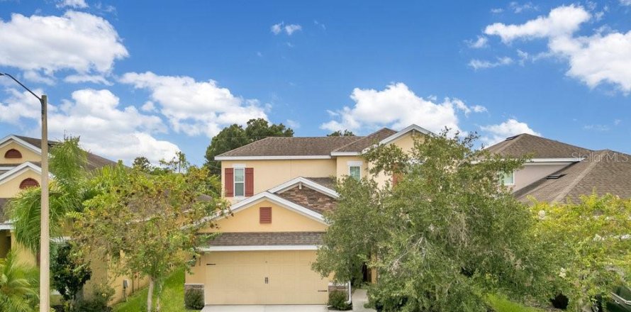 Casa en Kissimmee, Florida 4 dormitorios, 221.29 m2 № 1908100