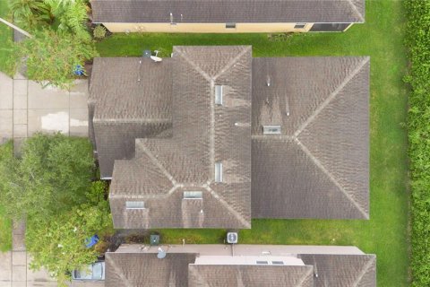 Casa en venta en Kissimmee, Florida, 4 dormitorios, 221.29 m2 № 1908100 - foto 26